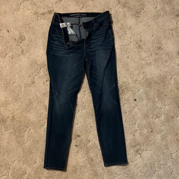 American Eagle high waisted skinny jeans - Picture 1 of 1